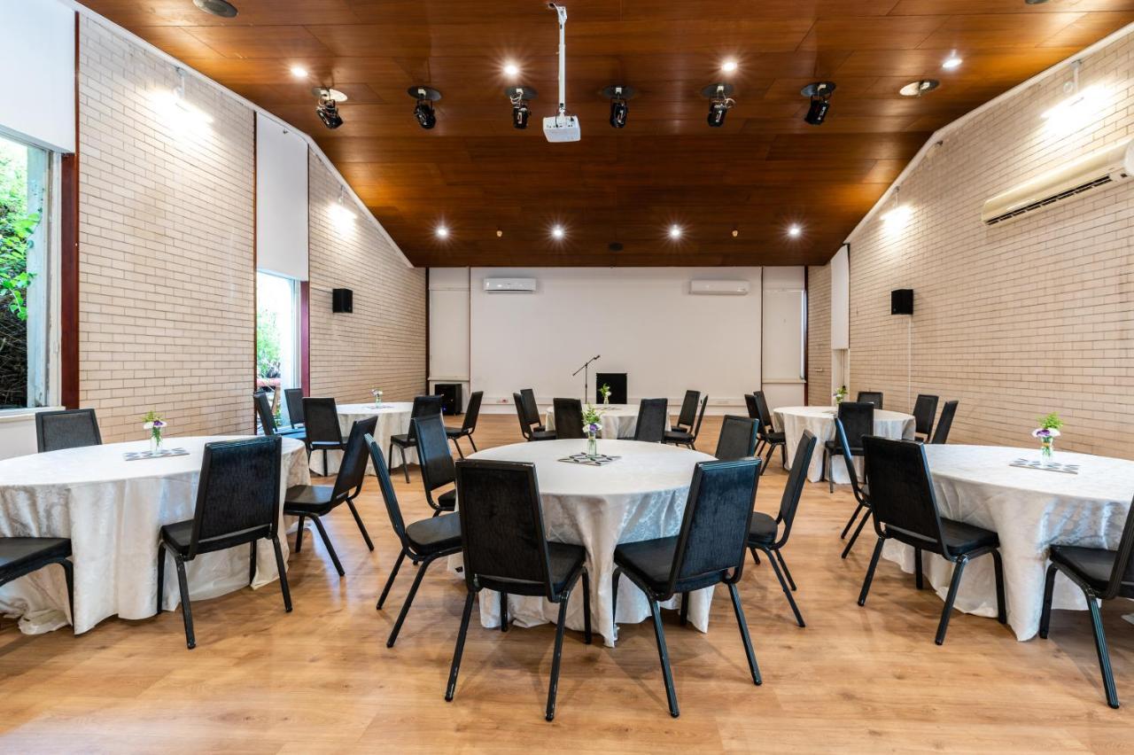 Eden Inn Zikhron Ya'akov Ngoại thất bức ảnh