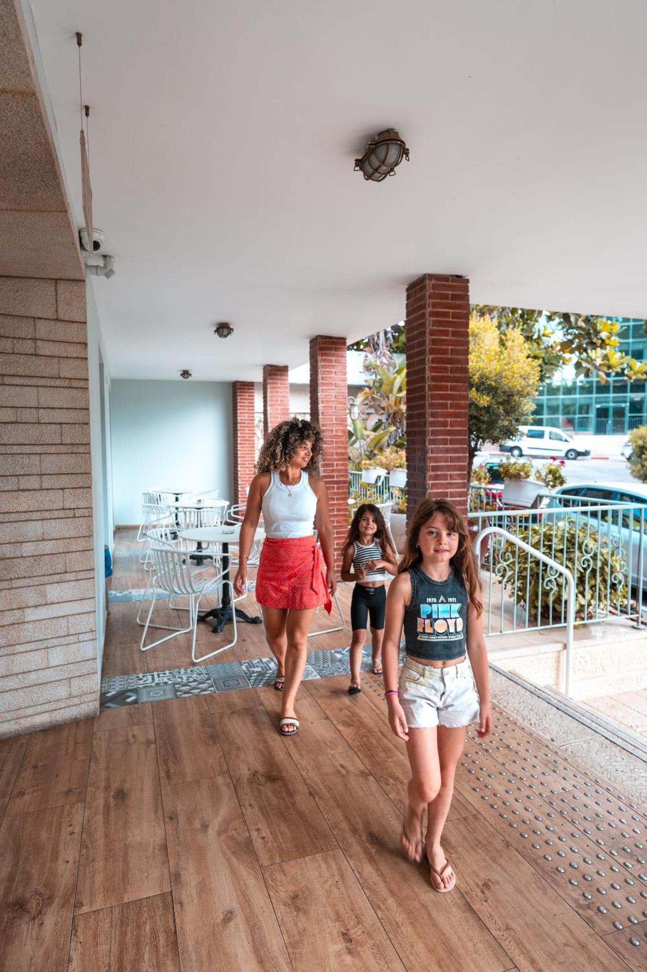 Eden Inn Zikhron Ya'akov Ngoại thất bức ảnh