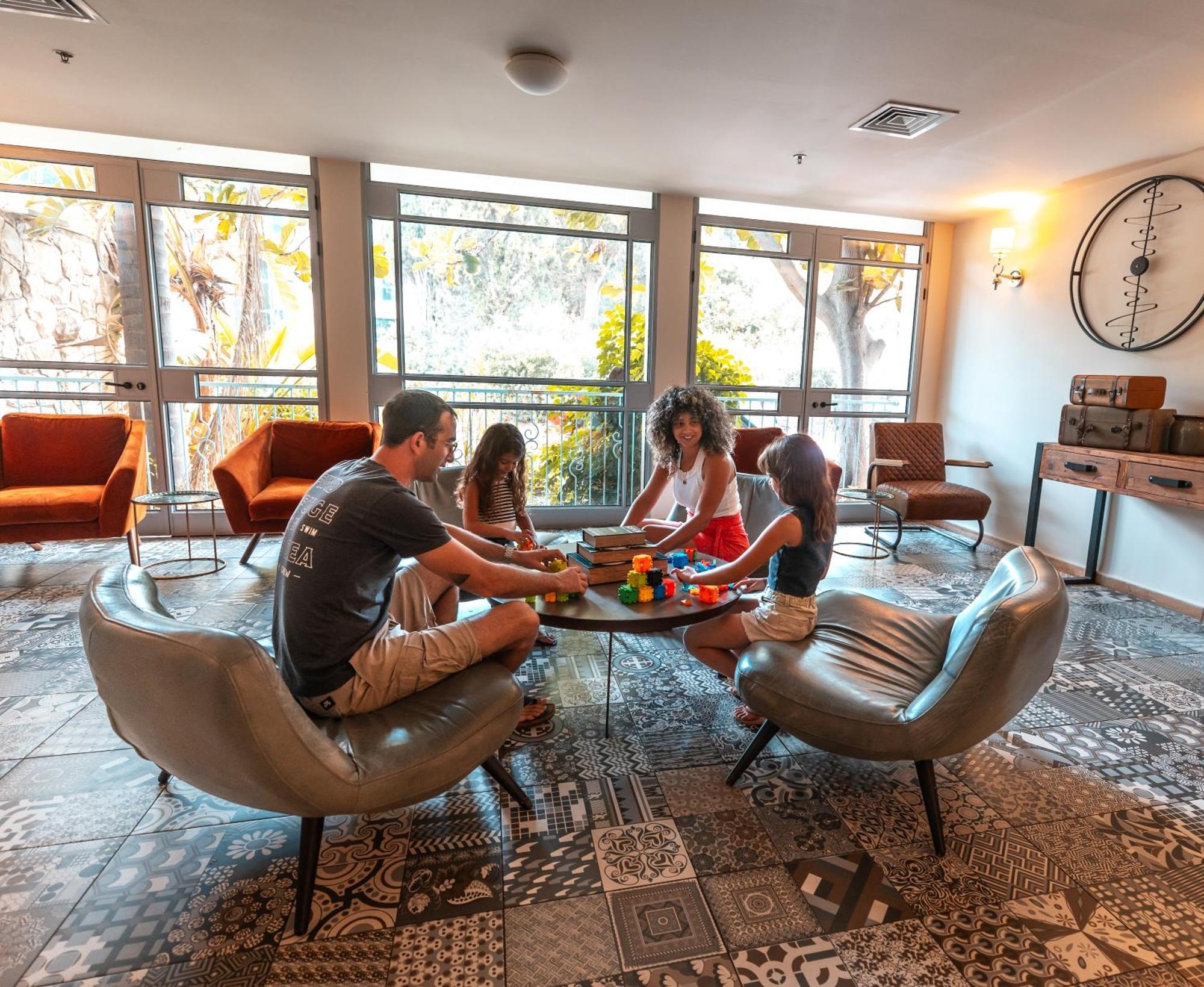 Eden Inn Zikhron Ya'akov Ngoại thất bức ảnh