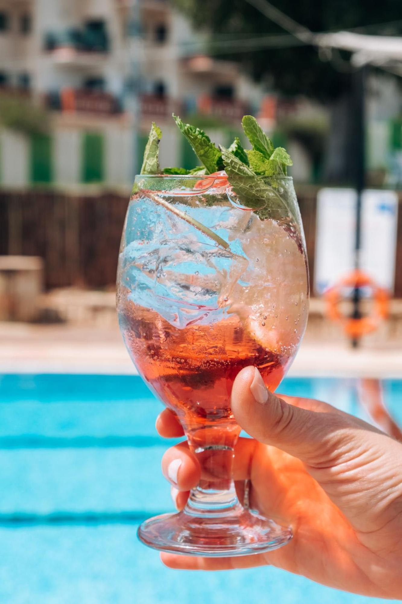 Eden Inn Zikhron Ya'akov Ngoại thất bức ảnh