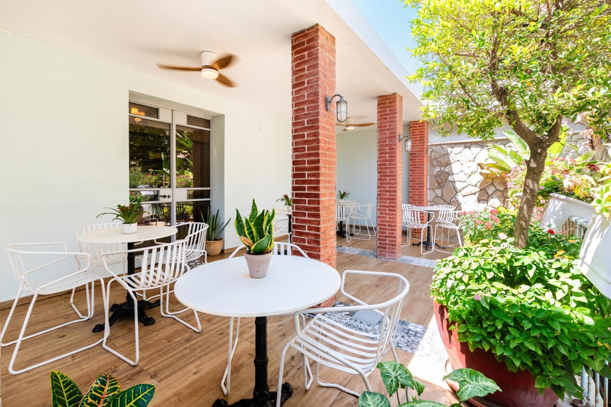 Eden Inn Zikhron Ya'akov Ngoại thất bức ảnh