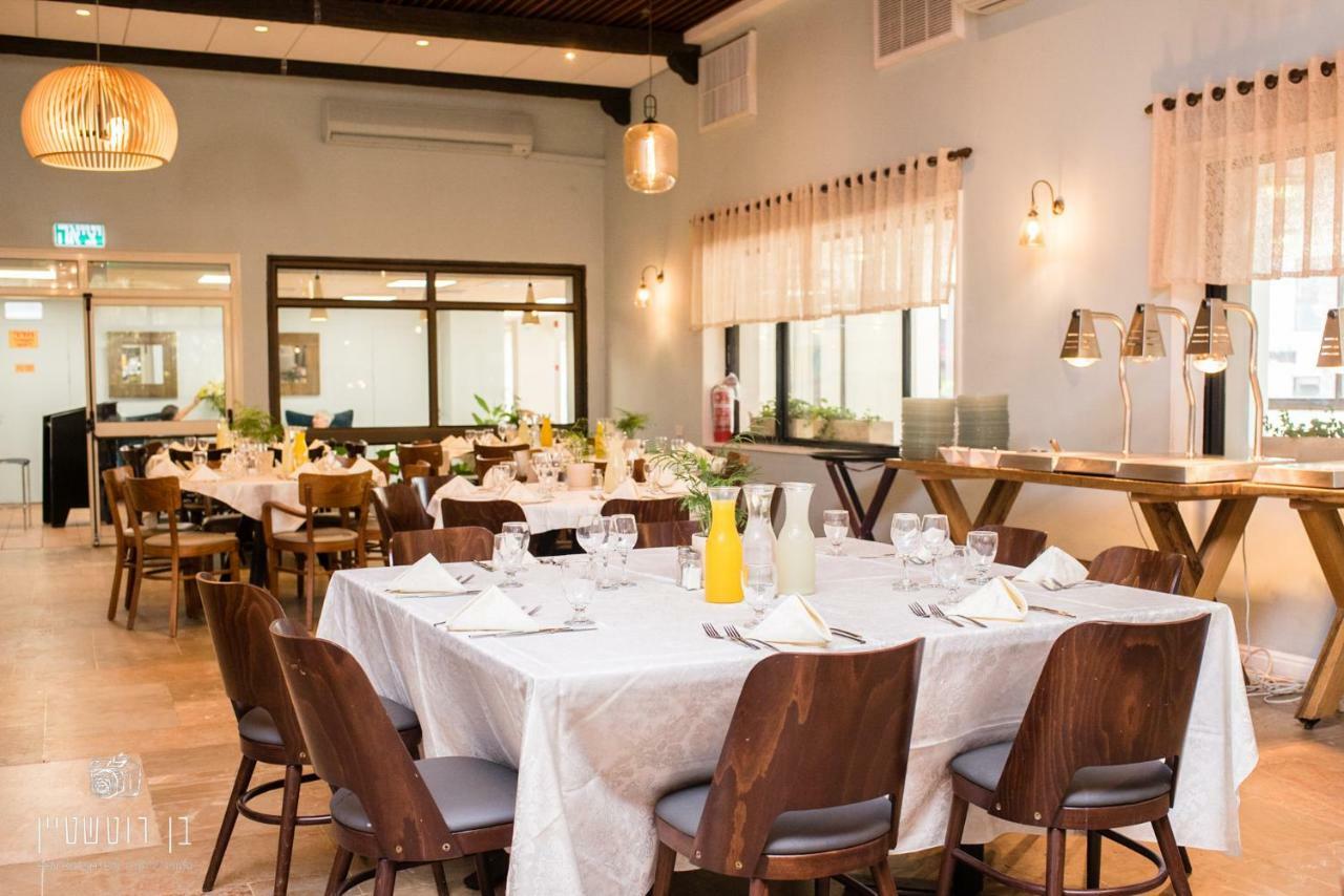 Eden Inn Zikhron Ya'akov Ngoại thất bức ảnh