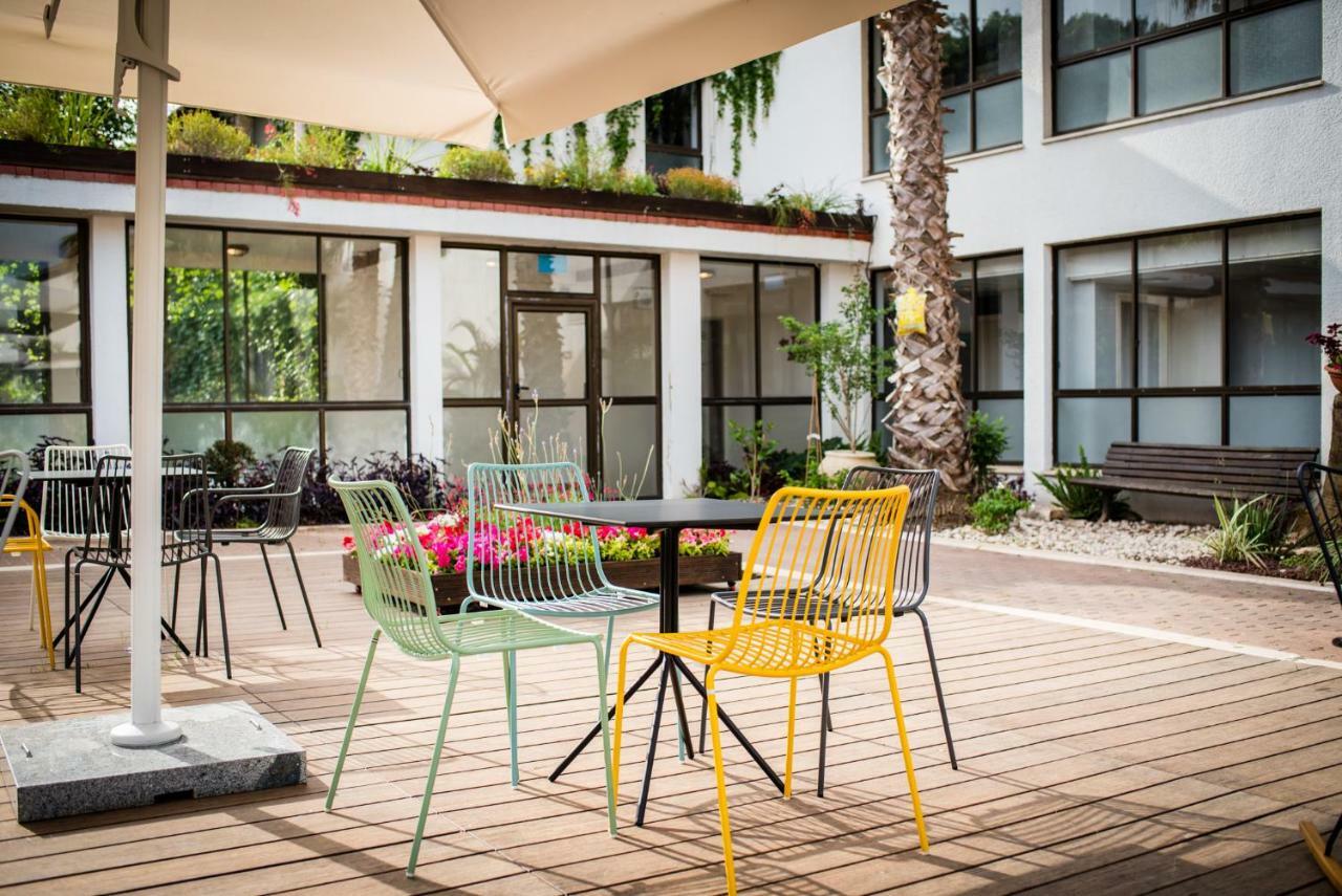 Eden Inn Zikhron Ya'akov Ngoại thất bức ảnh